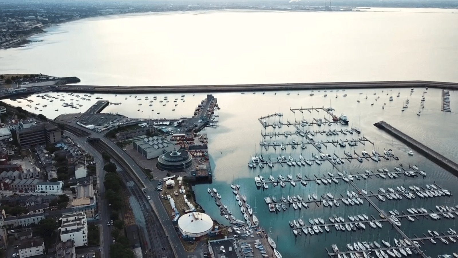 Teaser January Sale Loyalty Page Banner Image 1600x900 11